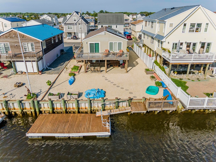 10 S Dayton Dr, Little Egg Harbor Township, NJ 08087 - photo 1