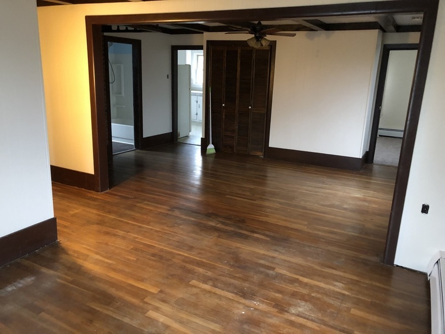 11 Russell St unit 2, Acushnet, MA 02743 - photo 1