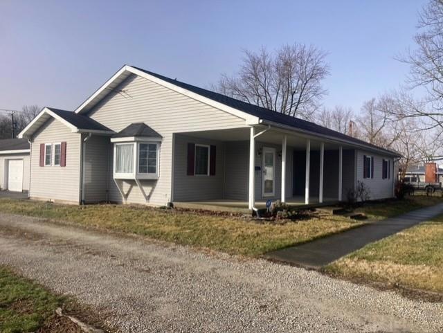 917 W Main St, Portland, IN 47371 - photo 1