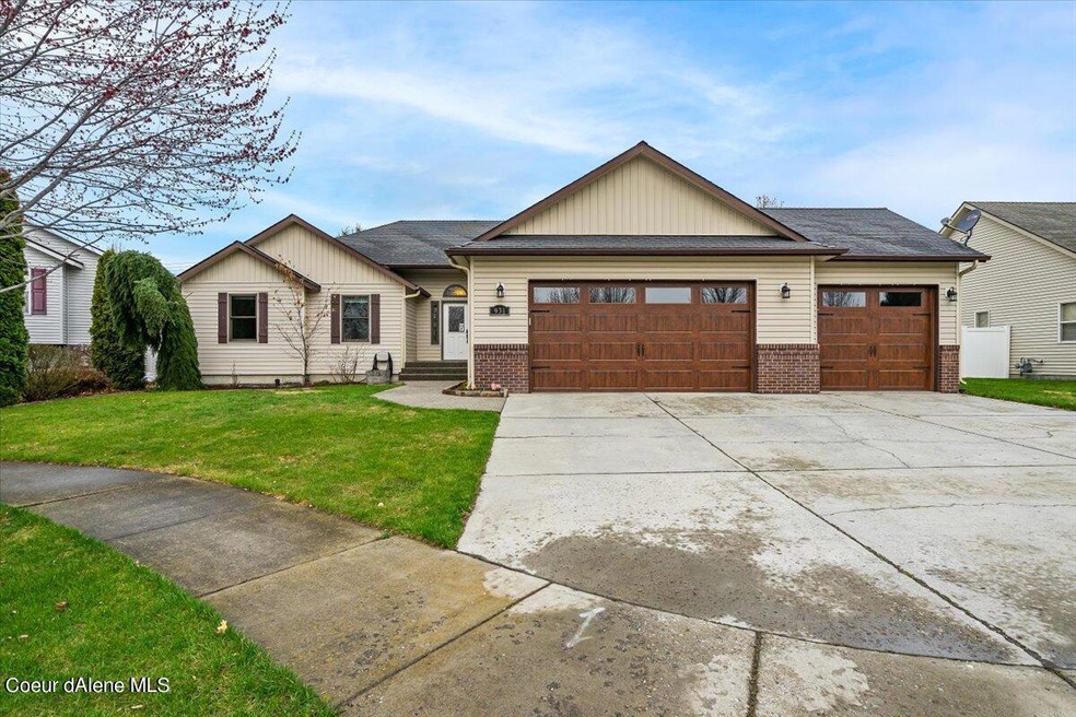 01-Front of home
