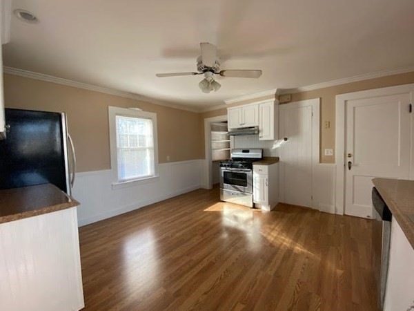 278 Winthrop St unit 2, Winthrop, MA 02152 - photo 1