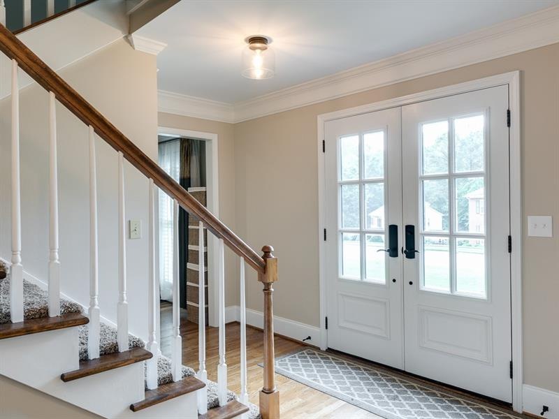 4301 Rocky Glen NE, Roswell, GA 30075 - photo 1