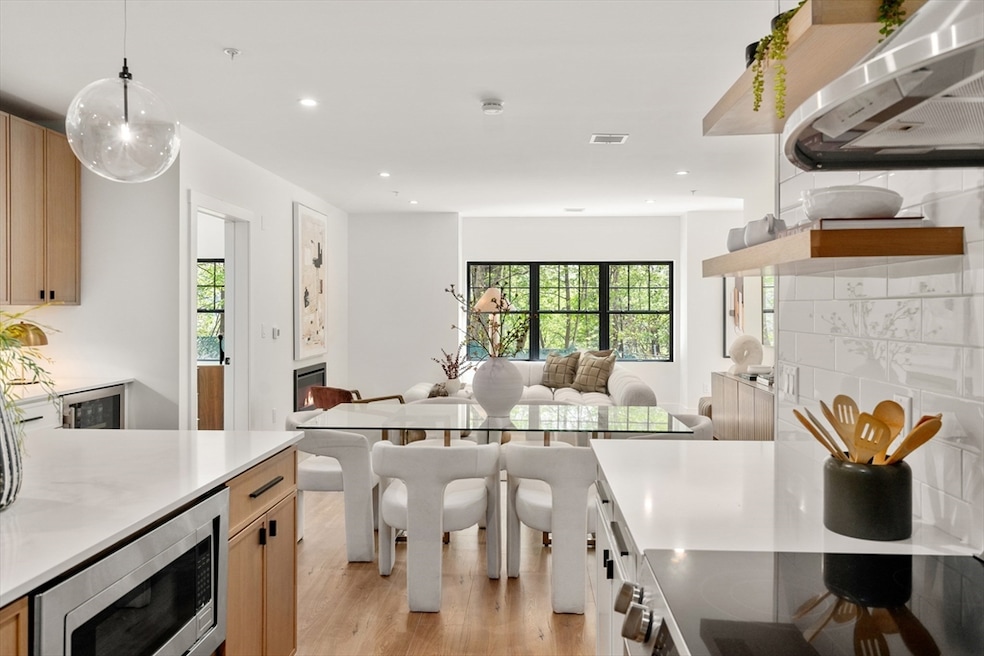 For Sale $767,900 • Co-Listing Agent