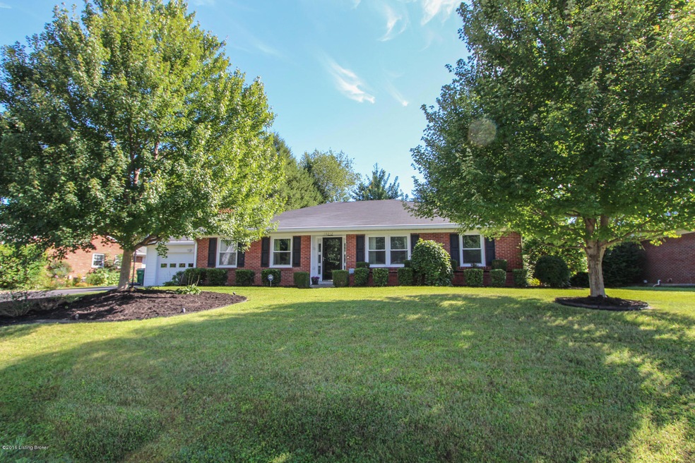 10212 Woodknoll Road