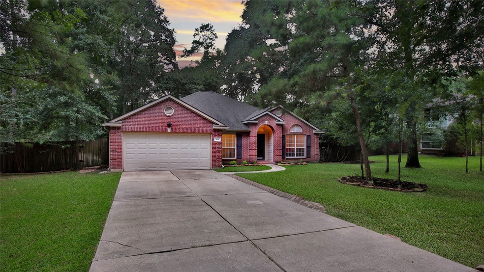 611 Mesquite Dr, Magnolia, TX 77354 - photo 1