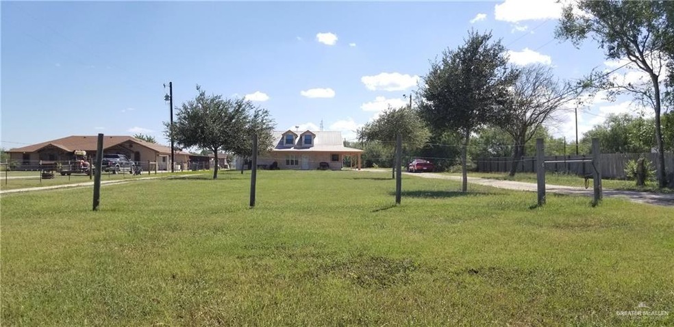 2404 E Mile 13 N, Donna, TX 78537 - photo 1