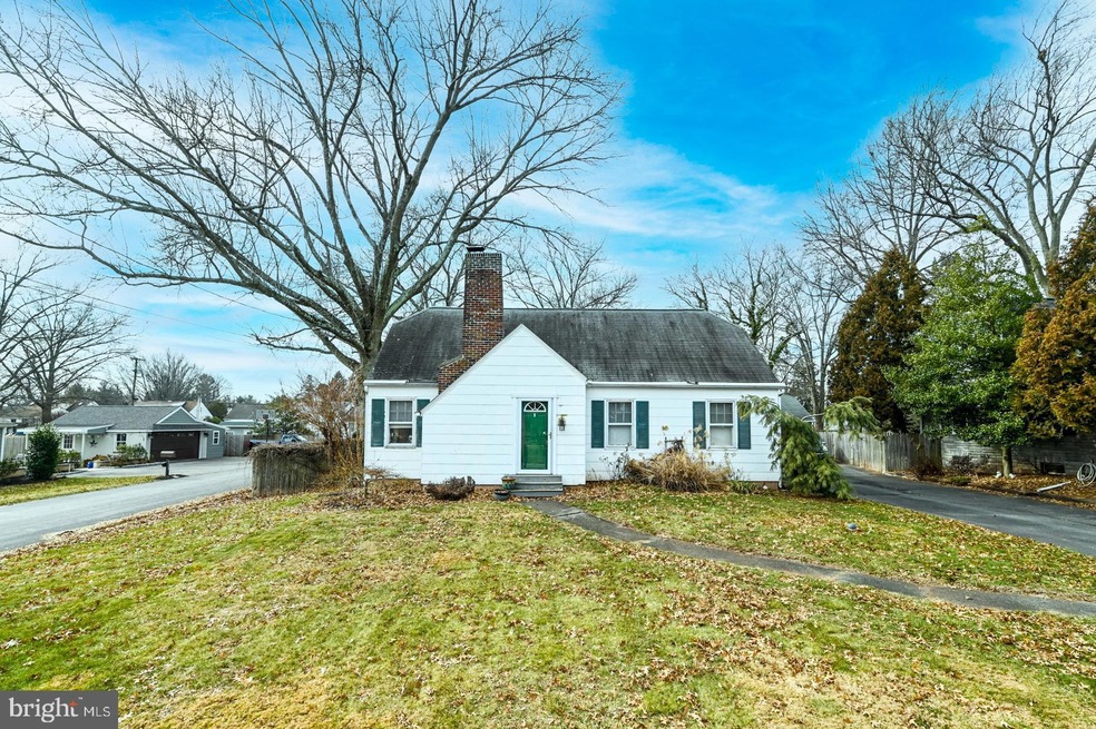 110 Pennhurst Rd, Spring City, PA 19475 - photo 1