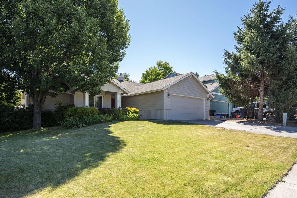 1948 SW 38th St-1