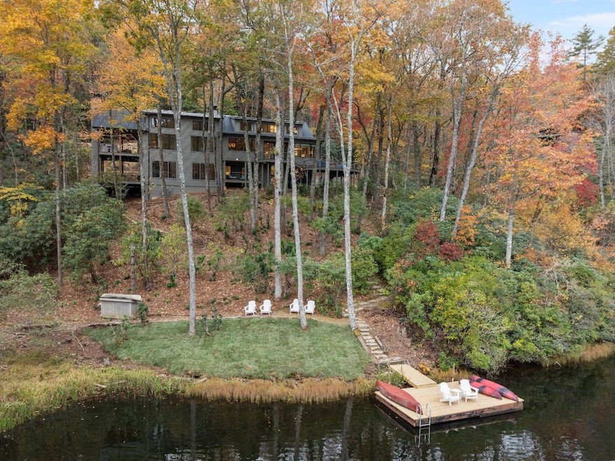 For Sale $5,900,000 • Co-Listing Agent