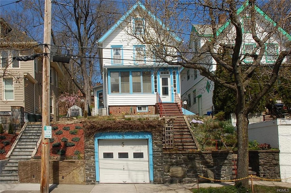 5 Hillside Terrace, White Plains, NY 10601 - photo 1