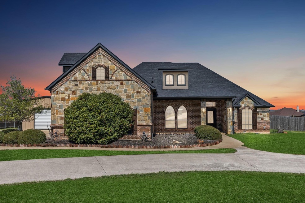 165 Canyon Dr, Decatur, TX 76234 - photo 1