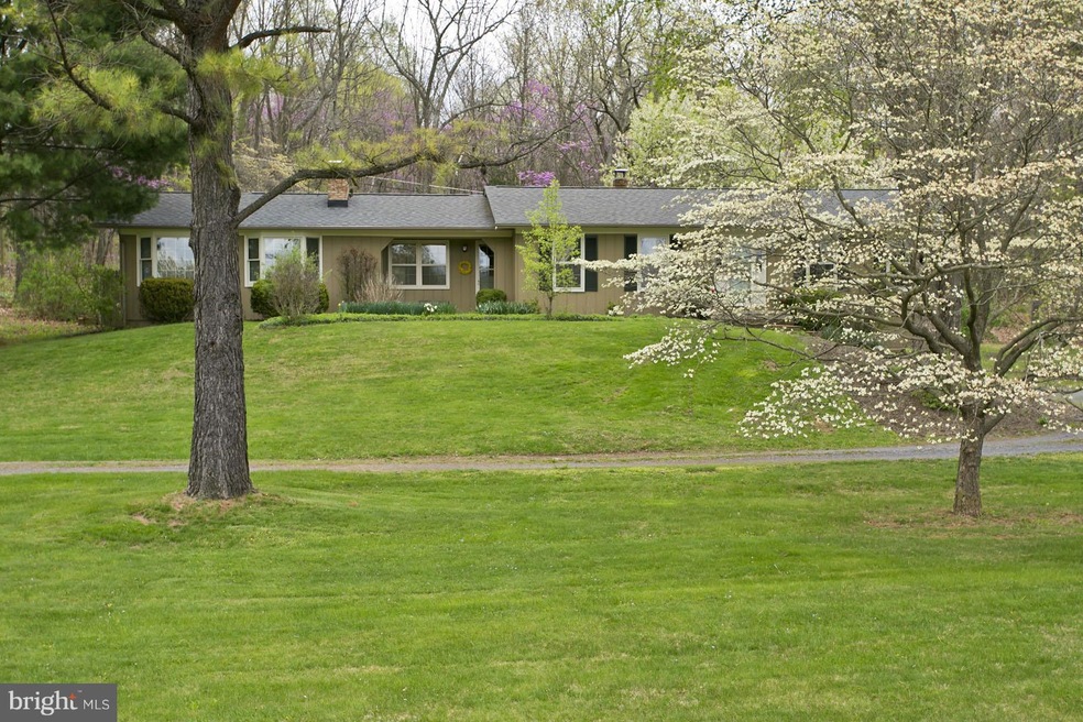 2363 Jones Rd, Winchester, VA 22602 - photo 1