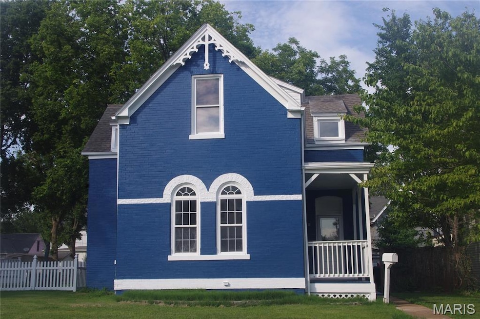 Under Contract $240,000 • Co-Listing Agent