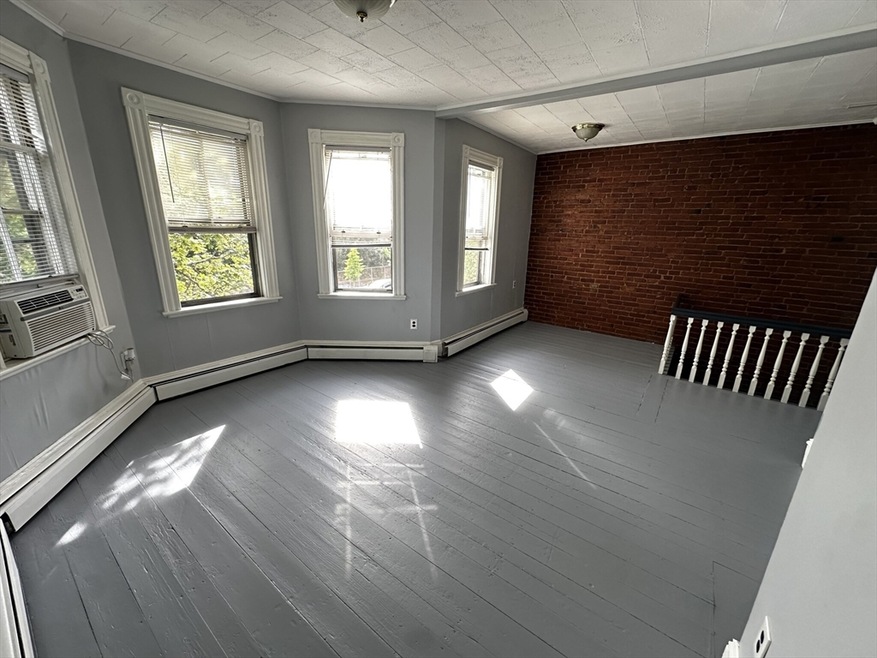 729A Somerville Ave unit A, Somerville, MA 02143 - photo 1