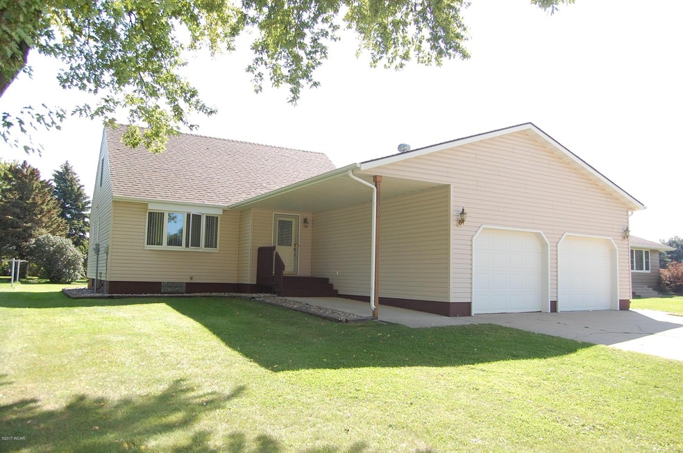 106 N Ludlow Exterior