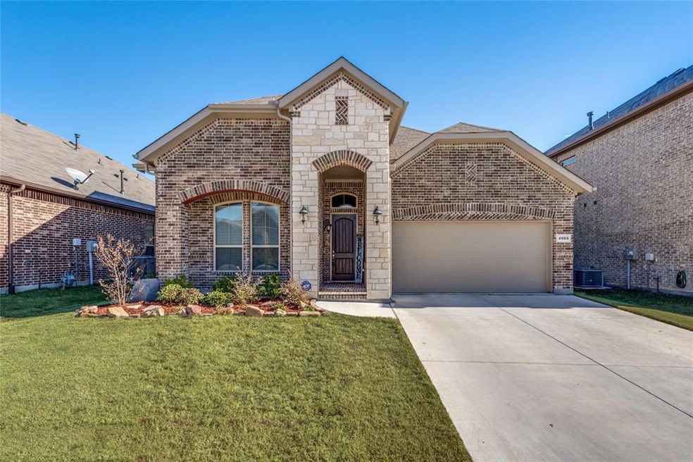 4005 Gennaker Dr, Argyle, TX 76226 - photo 1