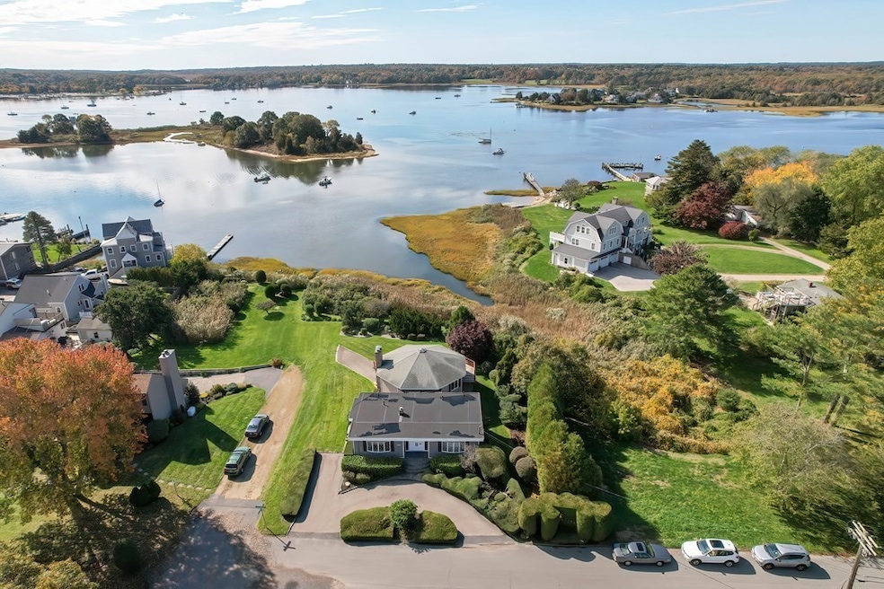 44 Captains Ln, South Dartmouth, MA 02748 - photo 1