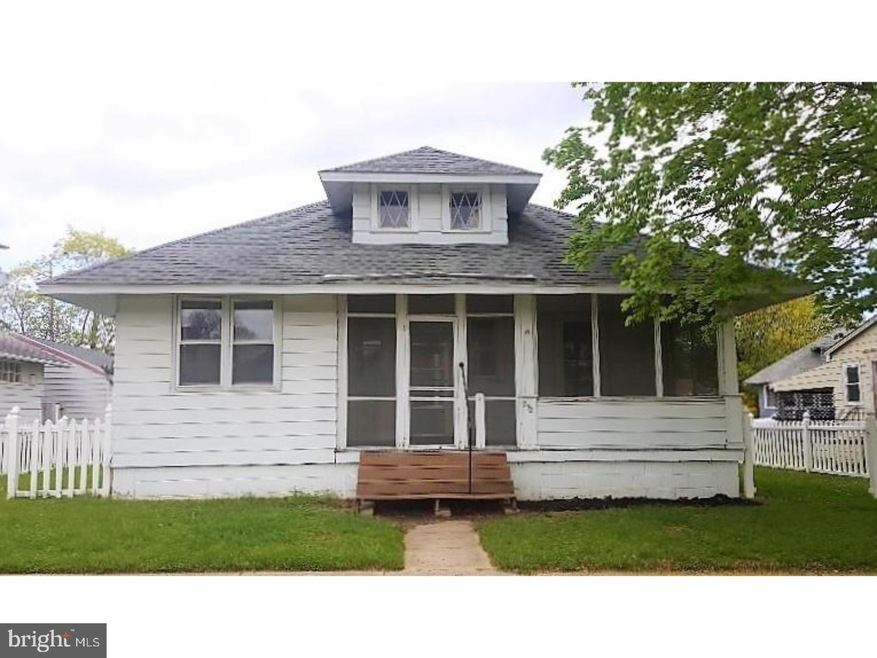 272 Jefferson St, Penns Grove, NJ 08069 - photo 1