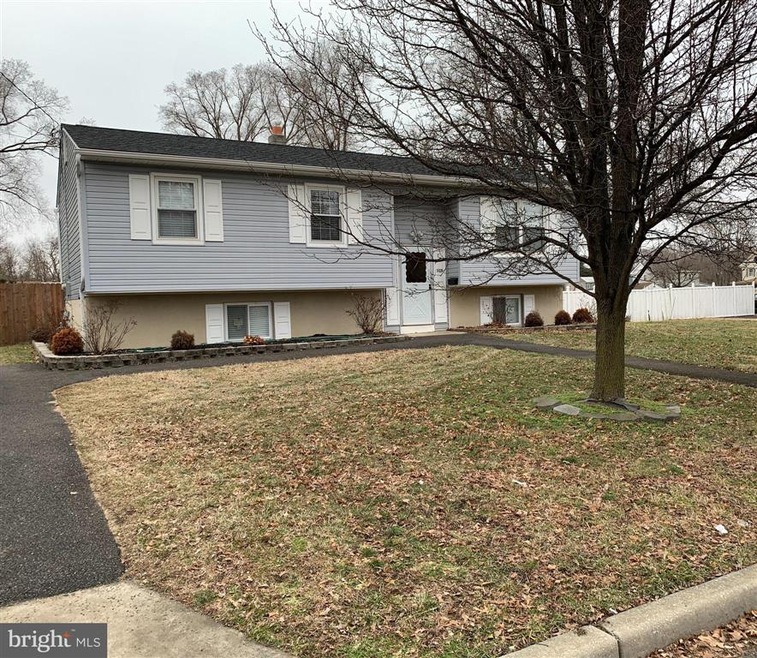 115 E Clayton Ave, Clayton, NJ 08312 - photo 1