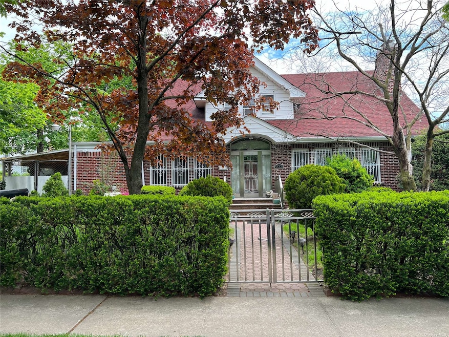 9001 193rd St, Hollis, NY 11423 - photo 1