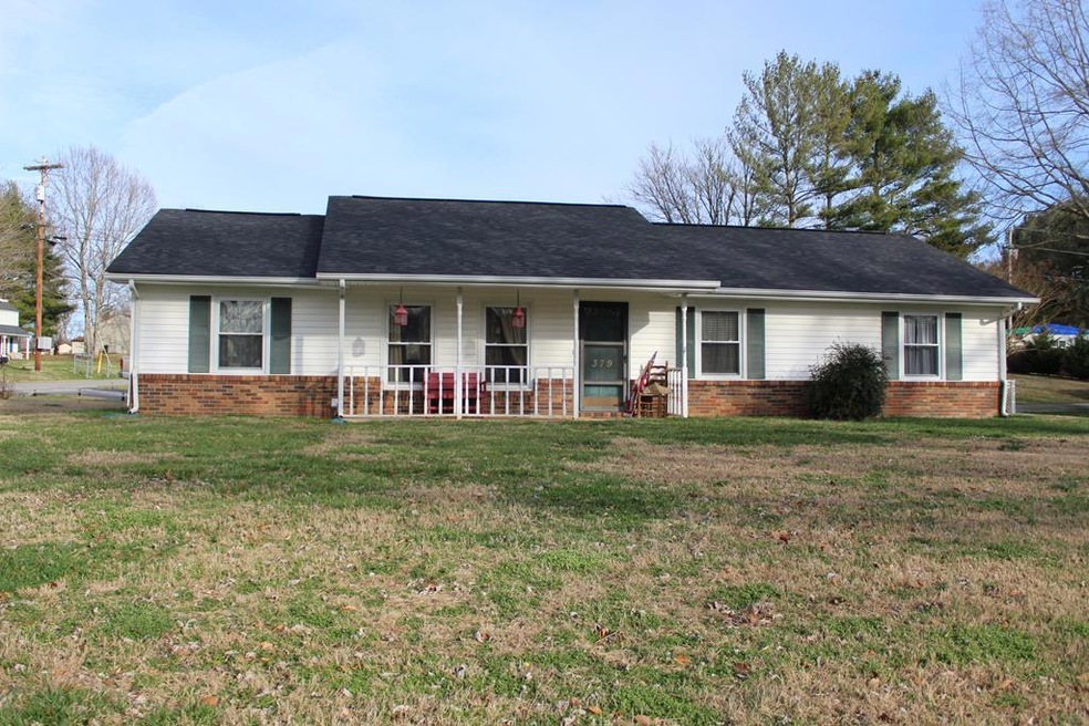 379 Old Qualls Rd, Cookeville, TN 38506 - photo 1