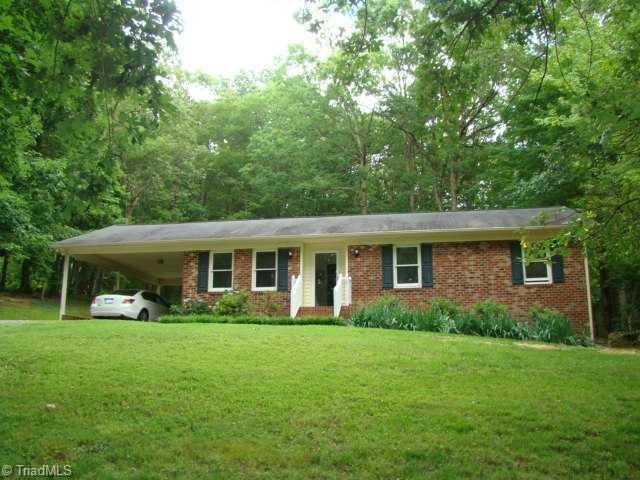 629 Inwood Rd, Asheboro, NC 27205 - photo 1