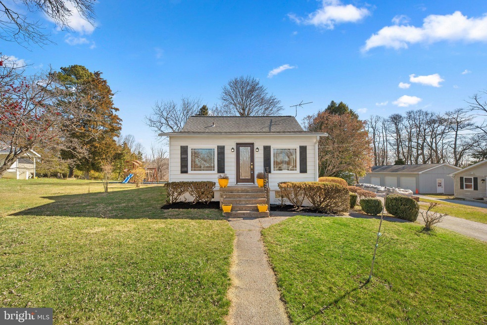 121 Byway Rd, Owings Mills, MD 21117 - photo 1