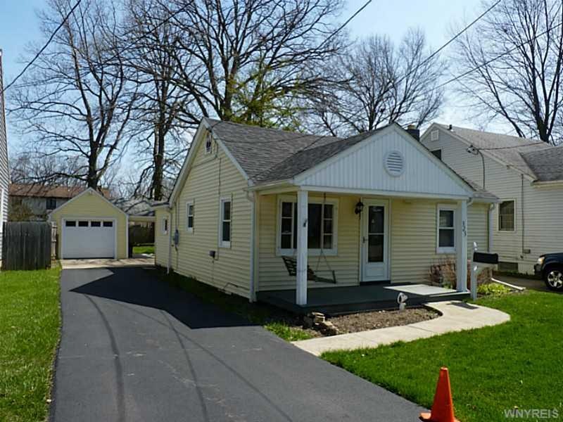 325 North Ave, North Tonawanda, NY 14120 - photo 1
