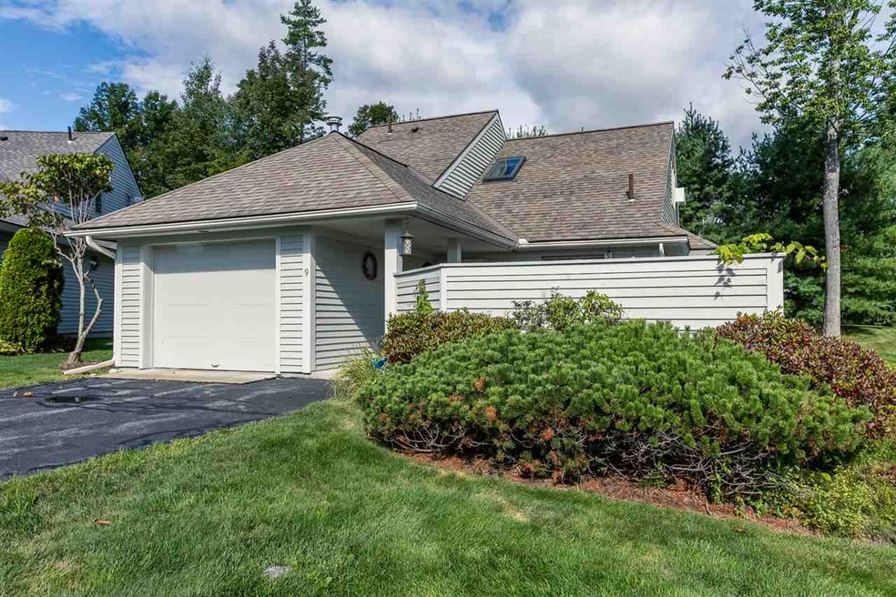 9 Magnolia Cir, White River Junction, VT 05001 - photo 1