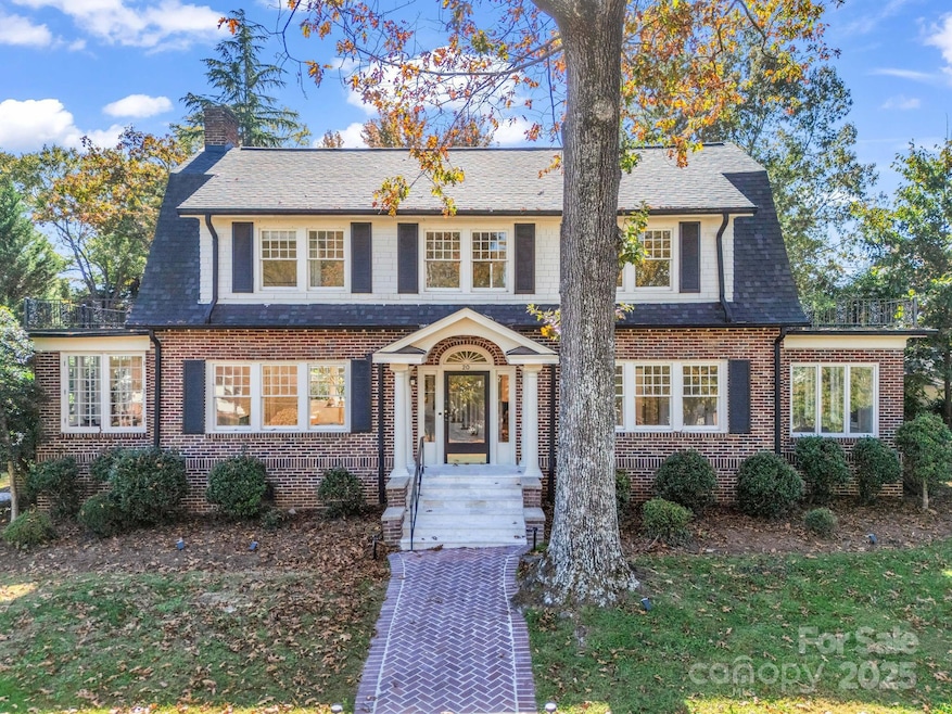 Under Contract $699,900 • Co-Listing Agent