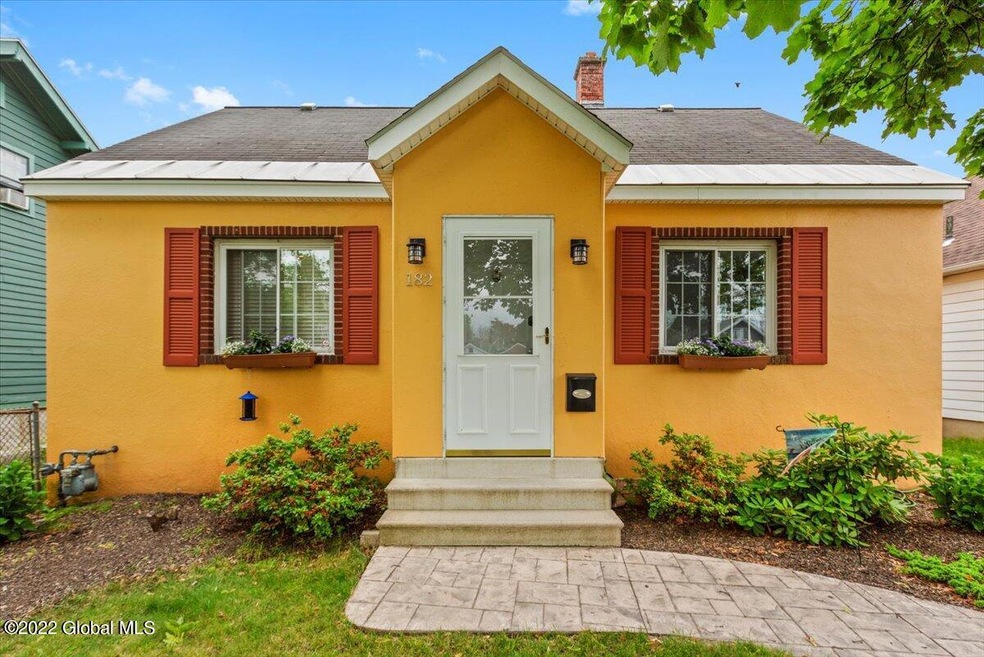 182 Sycamore St, Albany, NY 12209 - photo 1