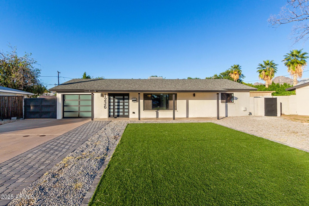 Under Contract $698,000