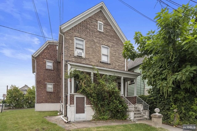 200 West St, South Hackensack, NJ 07606 - photo 1