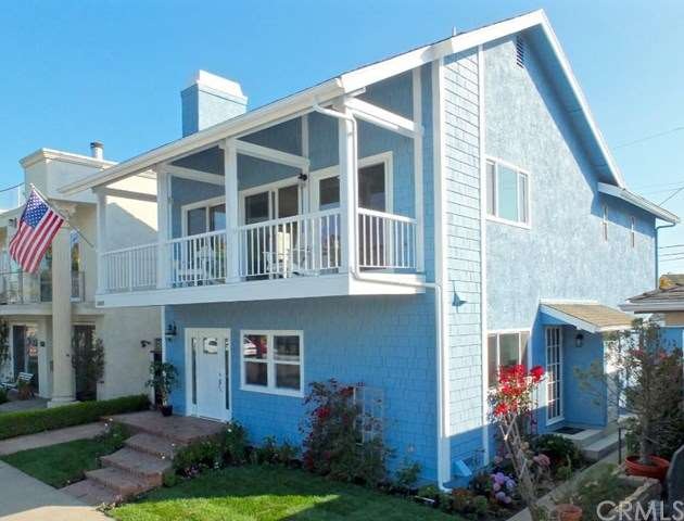 Welcome home to 5808 E. Appian Way in Naples.
