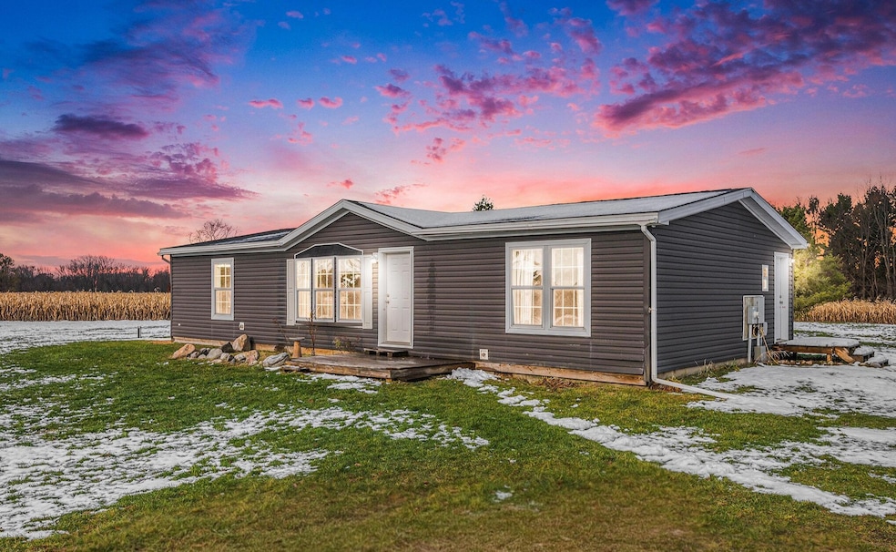 81979 44th St, Decatur, MI 49045 - photo 1