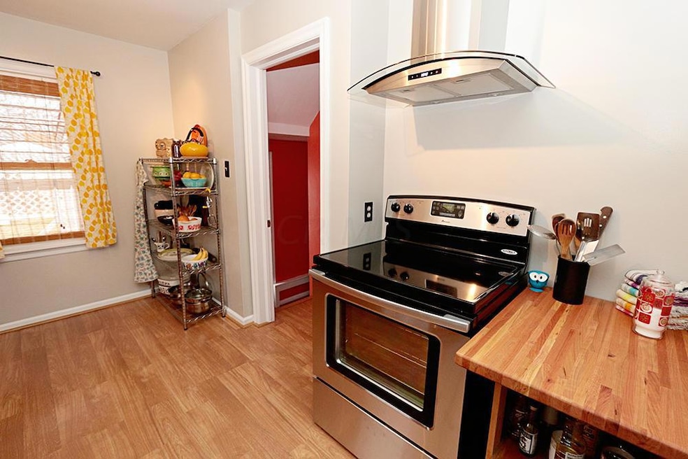 461 Demorest Rd, Columbus, OH 43204 - photo 1