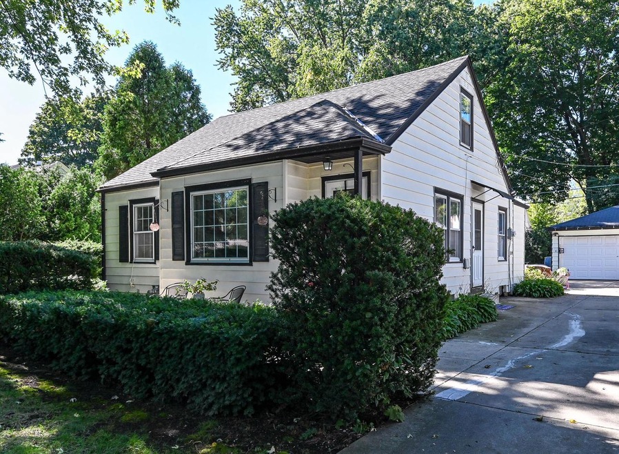 1817 N 118th St, Milwaukee, WI 53226 - photo 1