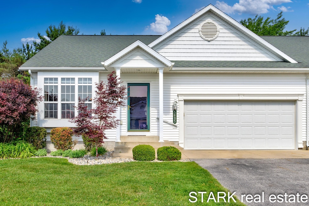 Dave Srark 5685 N Turning Leaf Way-1