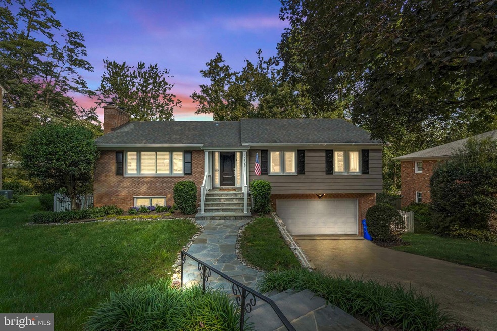 3738 N Woodrow St, Arlington, VA 22207 - photo 1