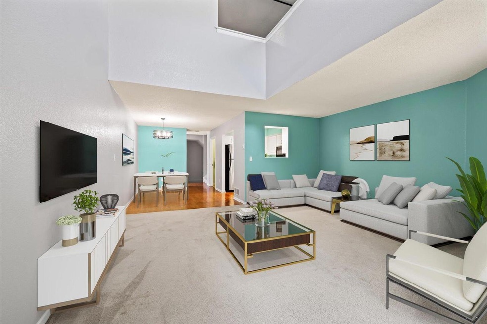 Living/Dining Rooms