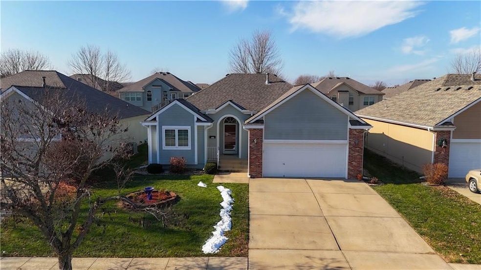 7218 N Cypress Ave, Kansas City, MO 64119 - photo 1