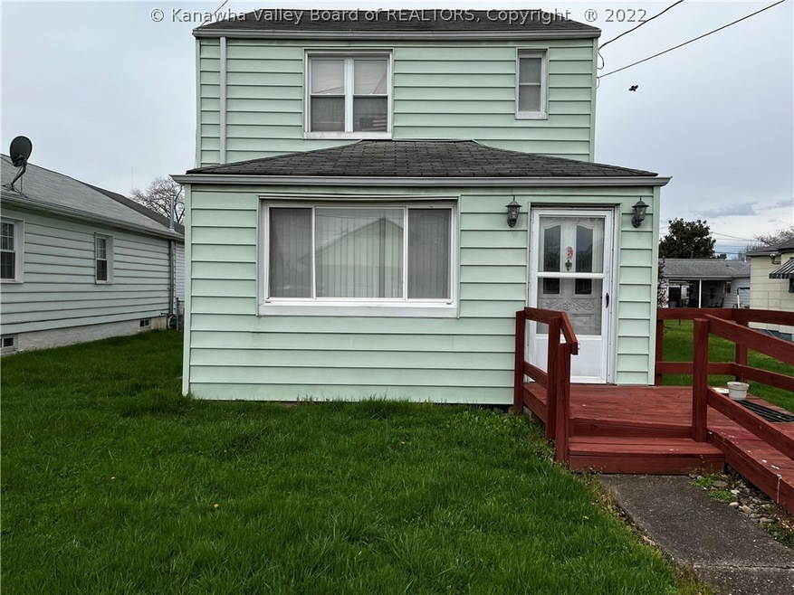 337 20th St, Dunbar, WV 25064 - photo 1