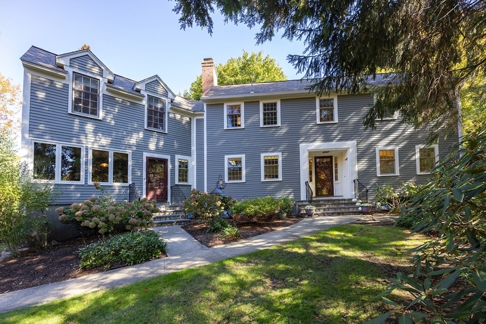 28 Clovelly Rd, Wellesley Hills, MA 02481 - photo 1