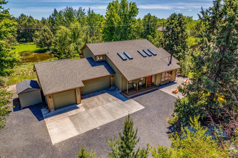 63536 Vogt Rd, Bend, OR 97701 - photo 1
