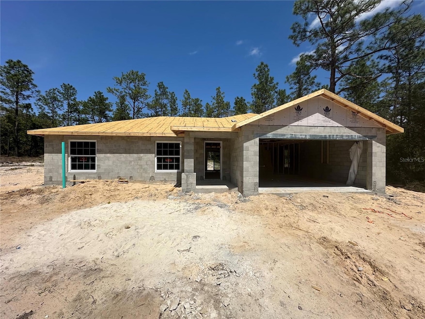 22561 SW Nautilus Blvd, Dunnellon, FL 34431 - photo 1