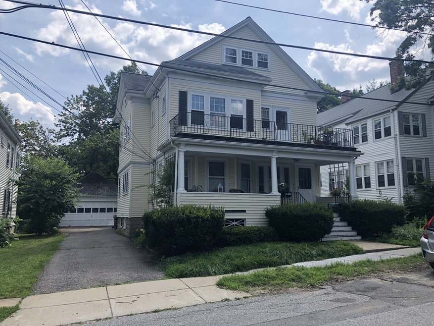 198 Maplewood St unit 2, Watertown, MA 02472 - photo 1