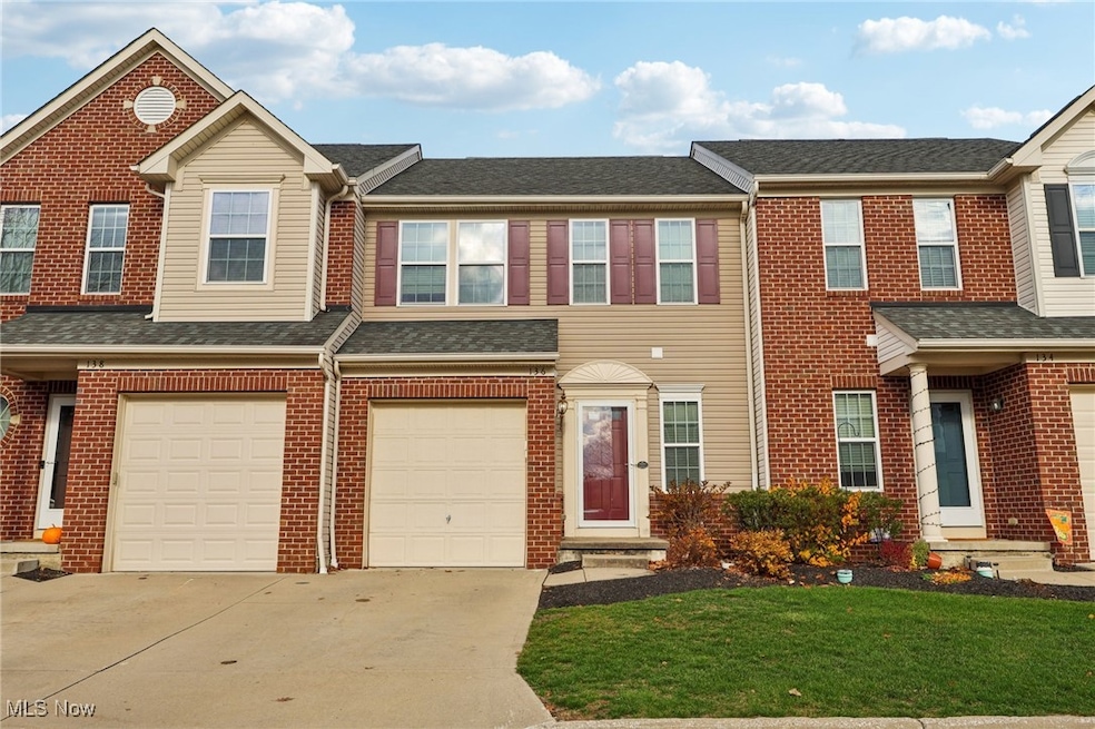 136 River Rock Way unit D, Berea, OH 44017 - photo 1