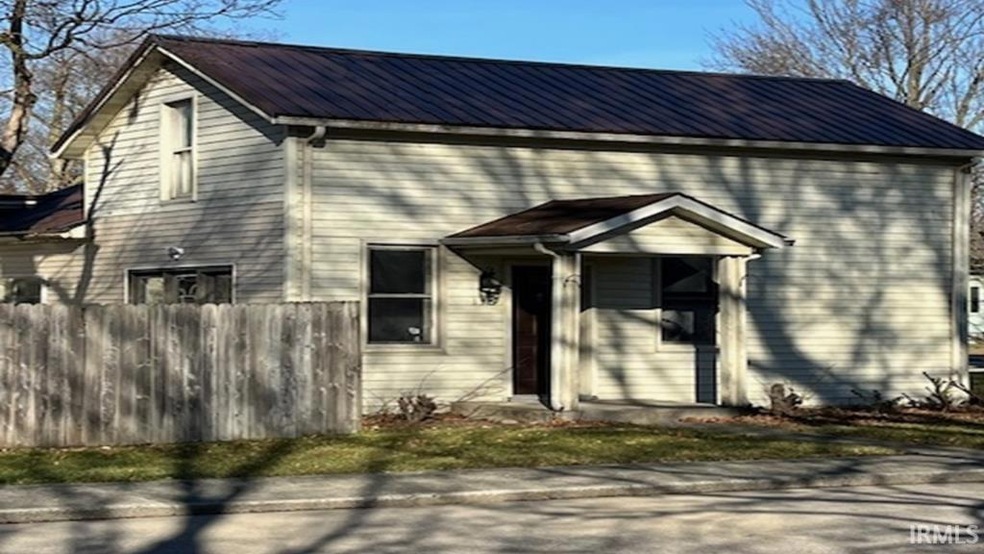 195 N Miller St, Markle, IN 46770 - photo 1