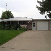 177 East St, Potosi, WI 53820 - photo 1