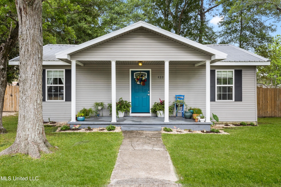 420 S Haugh Ave, Picayune, MS 39466 - photo 1